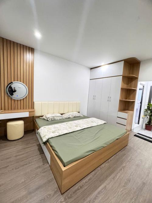 Nhà đẹp 4 tầng bê tông, tặng full nội thất - Hẻm thoáng mát giá chỉ hơn 2 tỷ